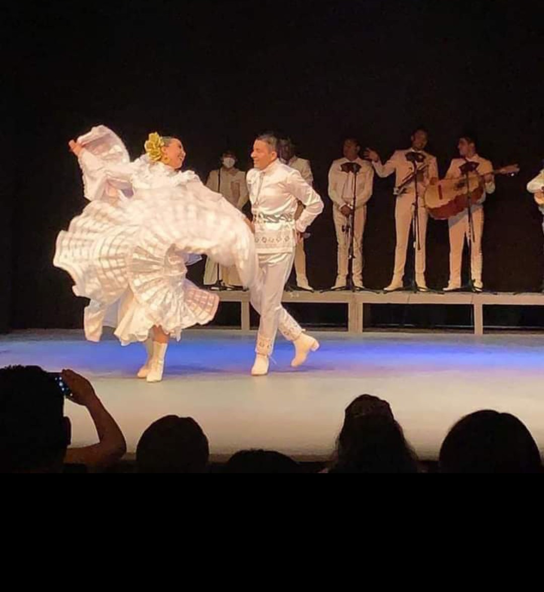 Gira por todo el país, de la Compañía Estatal de Danza Folklórica de Tlaxcala