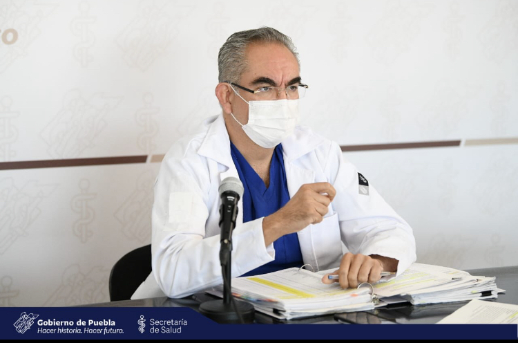 Video desde Puebla: 302 hospitalizados y 41 intubados en la entidad, confirmó Martínez García