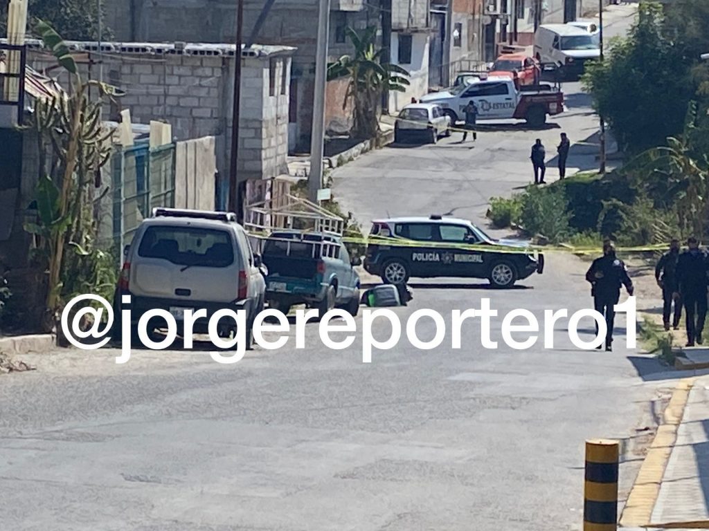 Hallan otro encobijado en Puebla; ahora en la México 83