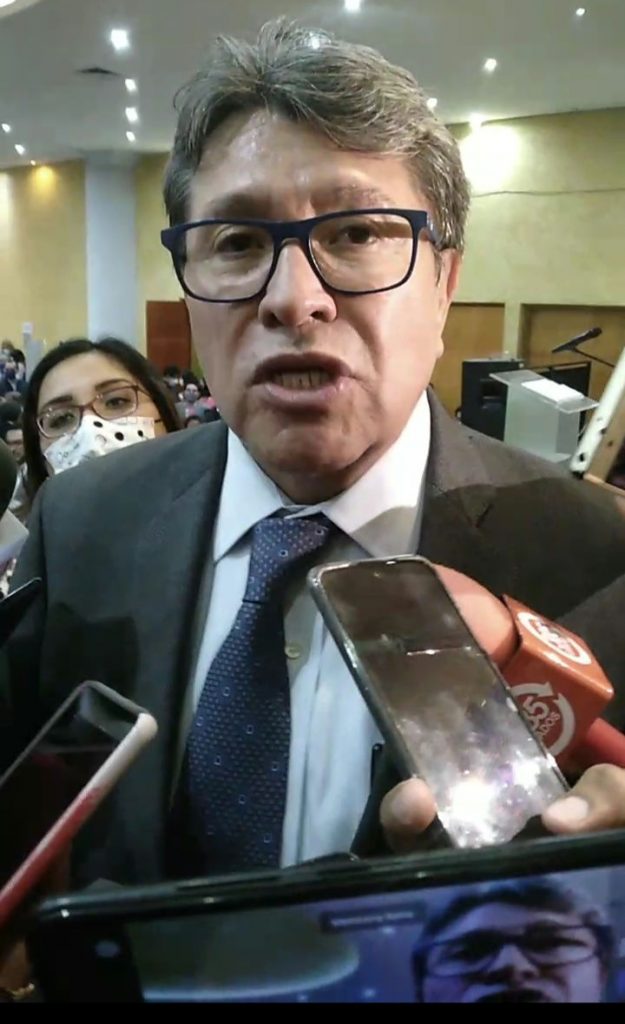 Se declara Monreal admirador de AMLO