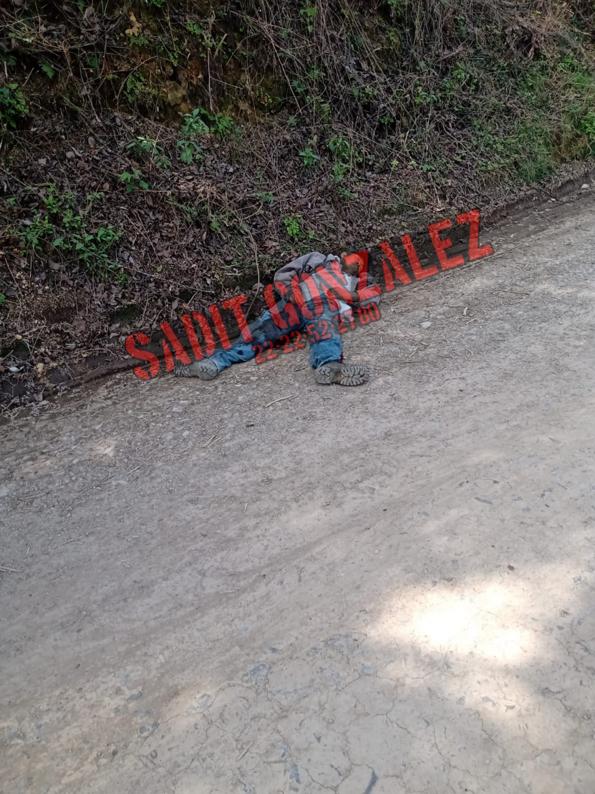 Hombre muere atropellado por camión tipo volteo en Chignautla