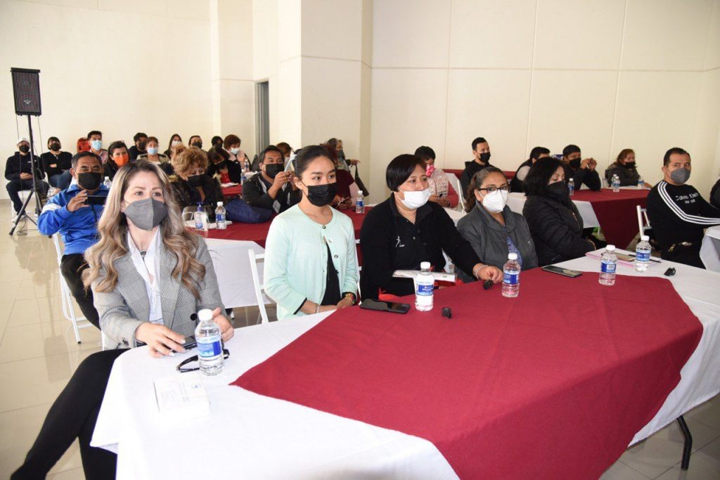 Vecinos vigilantes de Tlaxcala capital se capacitan para construir Paz Positiva
