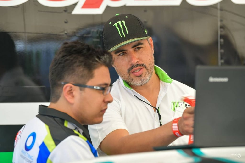 Poderoso equipo presenta HO Speed Racing en Nascar México
