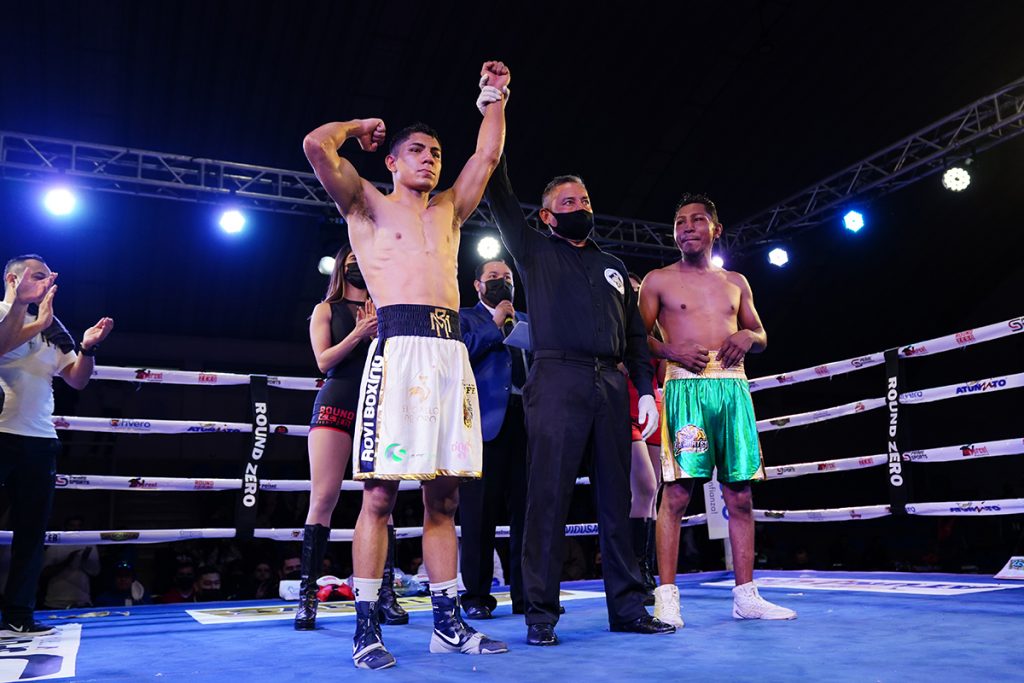 Gran pelea entre Rashib Martínez y Samuel Gutiérrez en San Nicolas de los Garza
