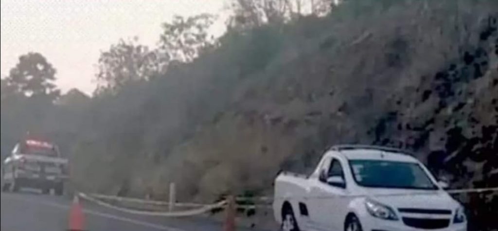 Dos mujeres asesinadas sobre la Tlaxco-Tejocotal