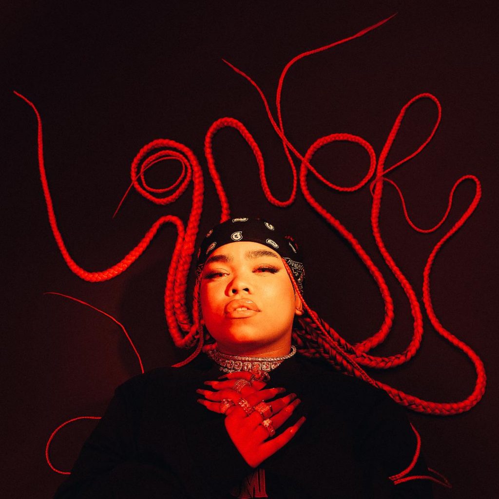 “Lonely” es el nuevo sencillo de Zoe Wees