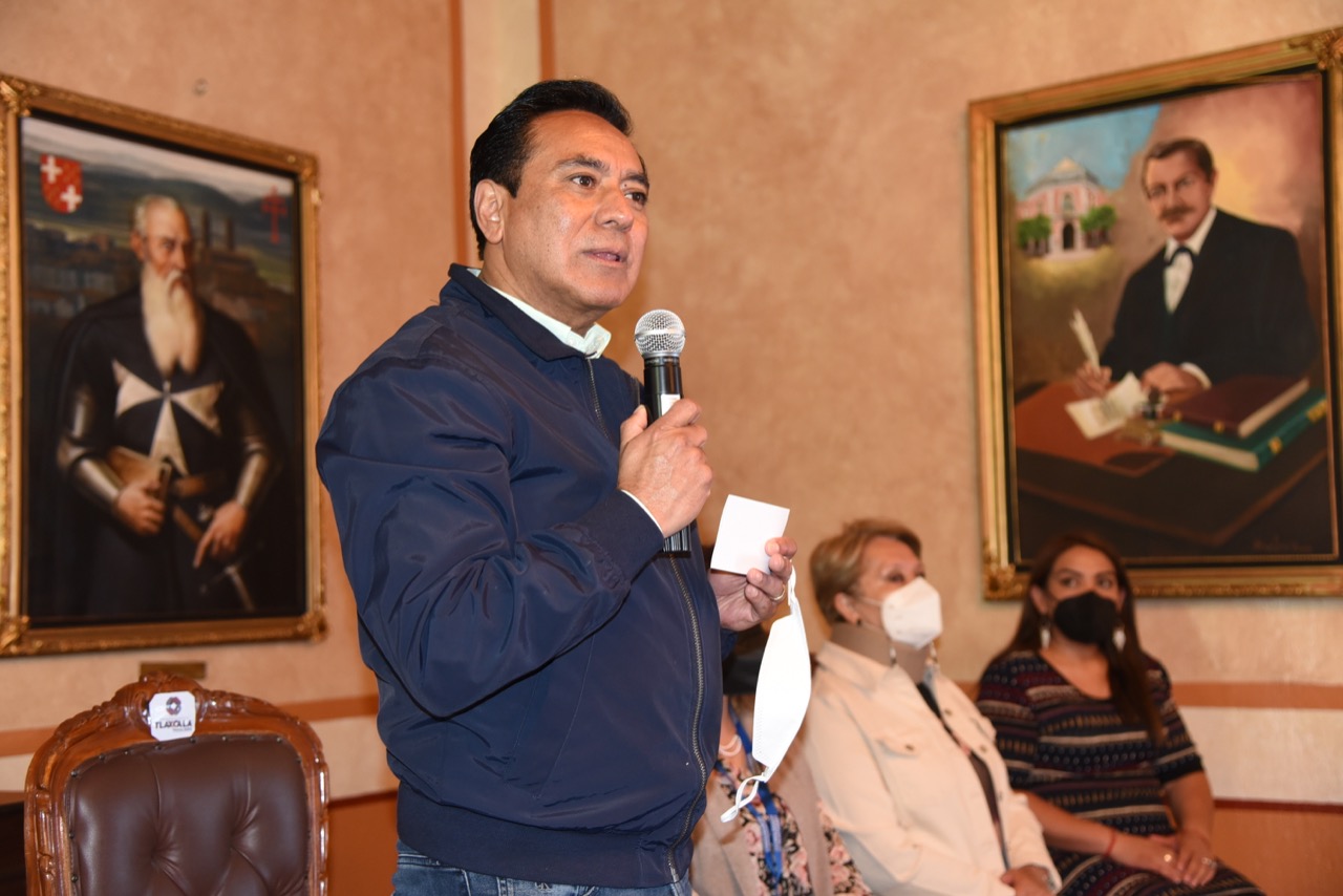 Capacitan sobre perspectiva de género a personal del Juzgado Municipal de Tlaxcala