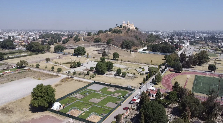 Clausura Medio Ambiente proyecto de hostal en Cholula