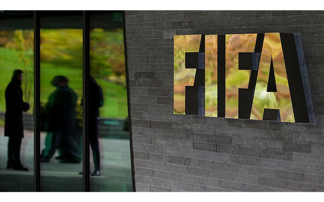 Está FIFA “consternada” por la violencia en el Estadio Corregidora