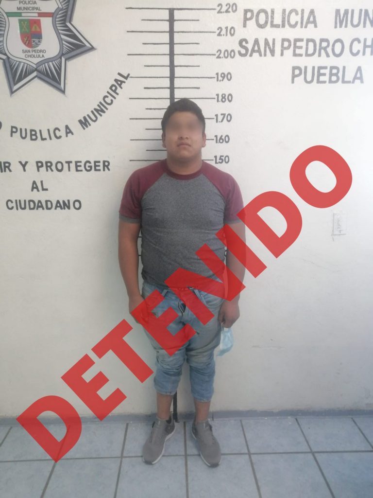 Detenido en San Pedro Cholula con un vehículo robado