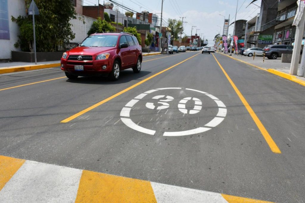 Ayuntamiento de Puebla entrega relaminada la calle Camino Real