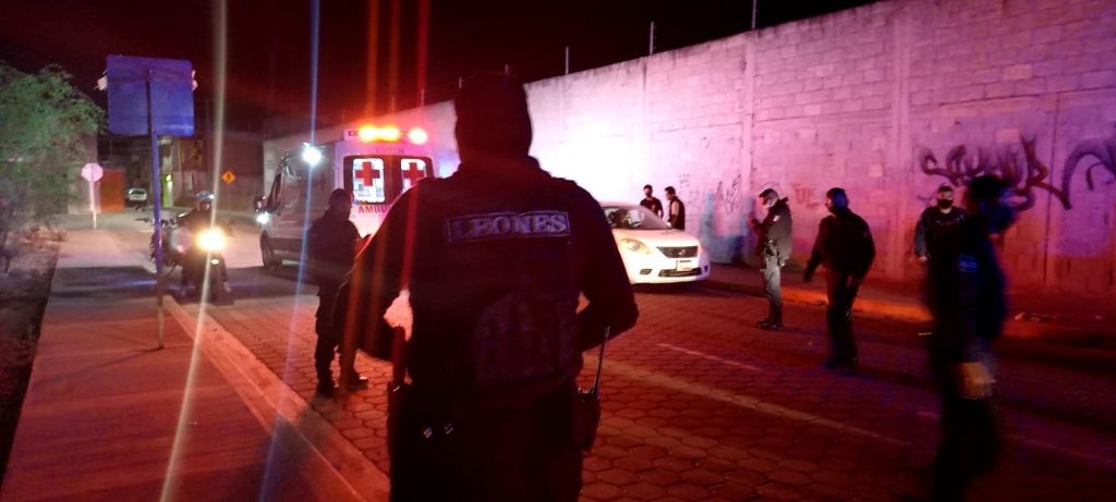 Por resistirse a un asalto fue navajeado en Tehuacán