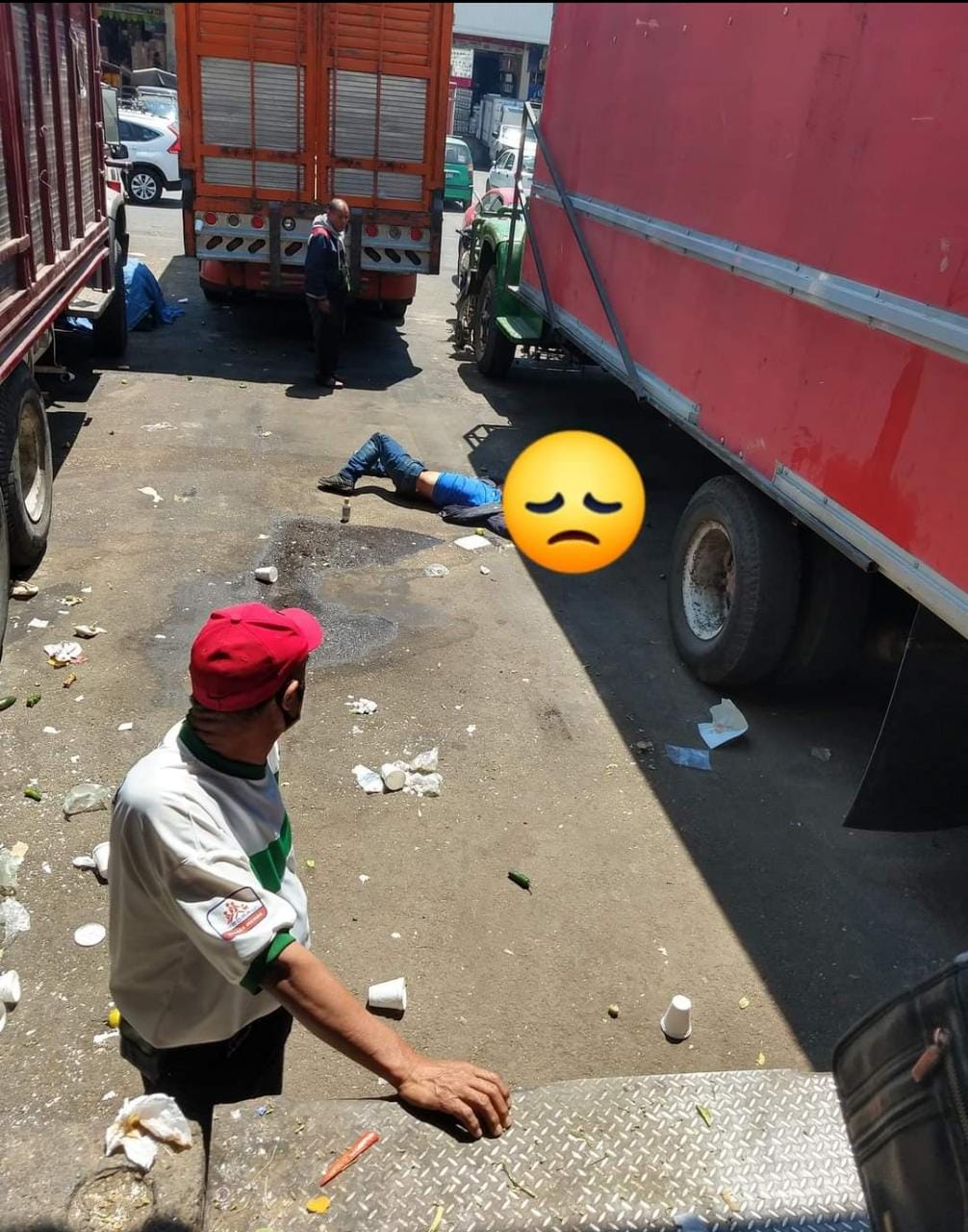 Camión atropella y mata a un hombre en la Central de Abasto Puebla