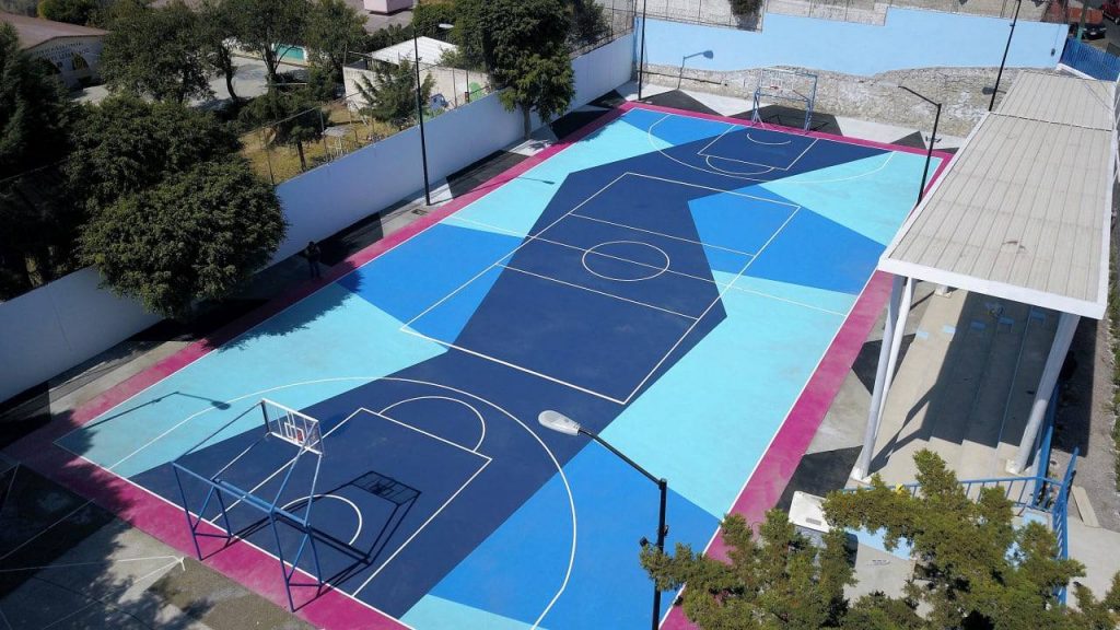 Ayuntamiento de Puebla rehabilita campos deportivos en La María