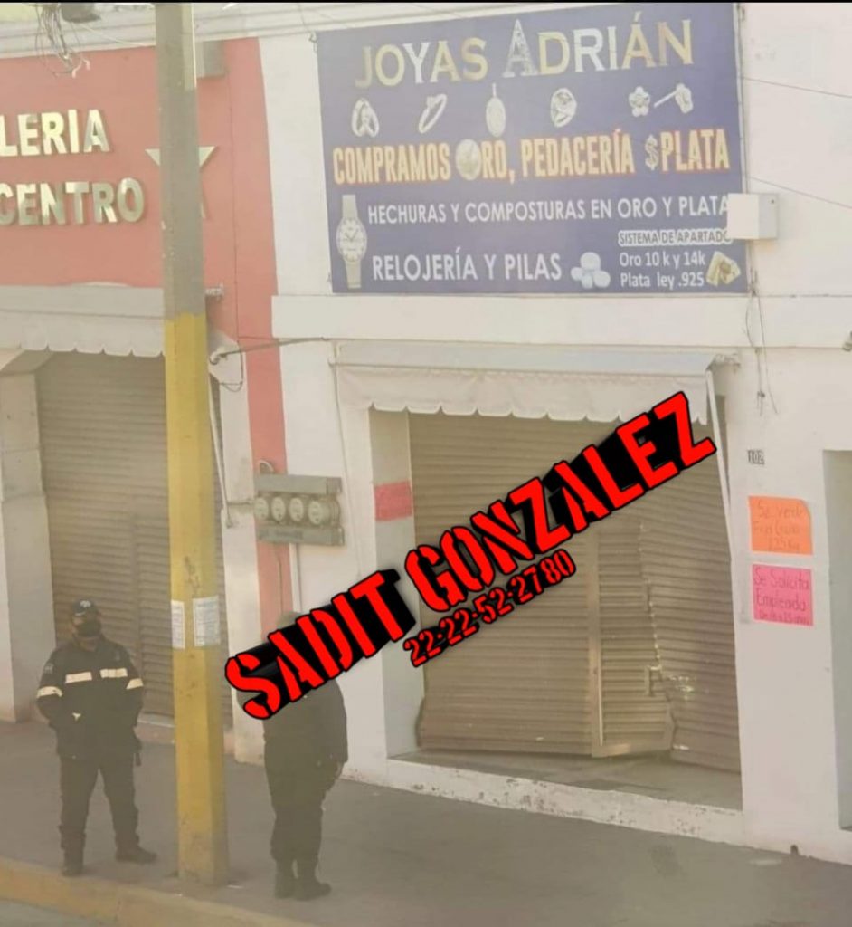 Delincuentes vacían joyería en pleno centro de Tepeaca y la policía brilló por su ausencia