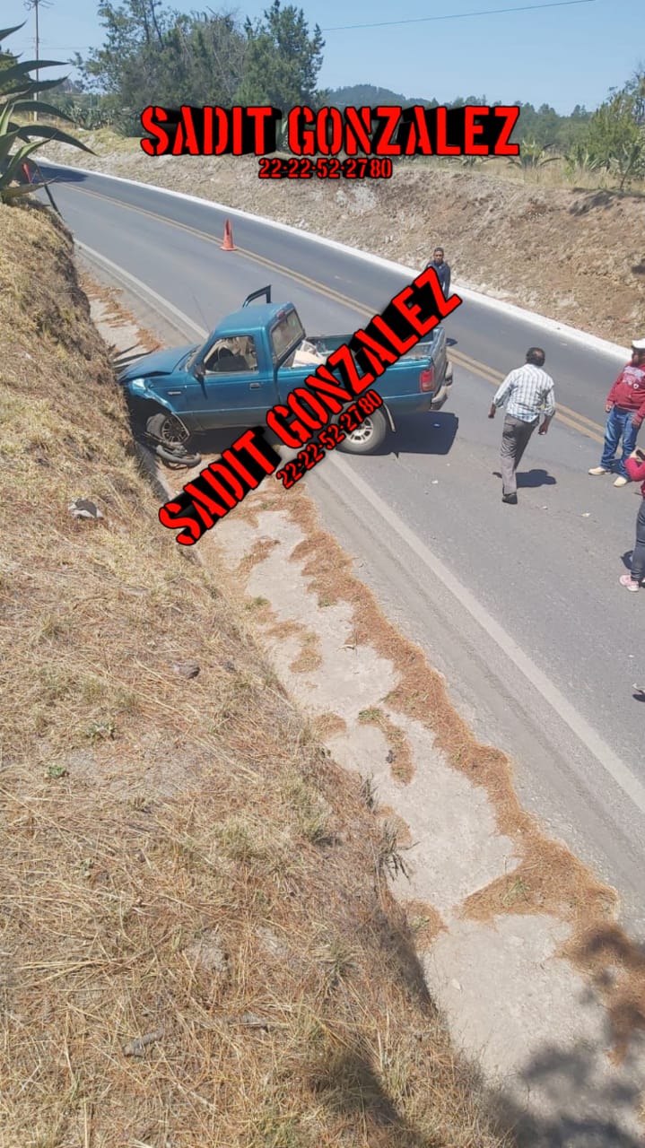 Estudiante pierde la vida embestido en su moto en Zacatlán