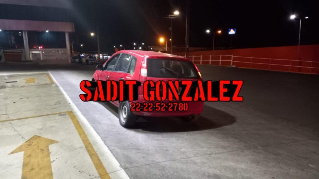 Grave motociclista embestido por vehículo en Teziutlán