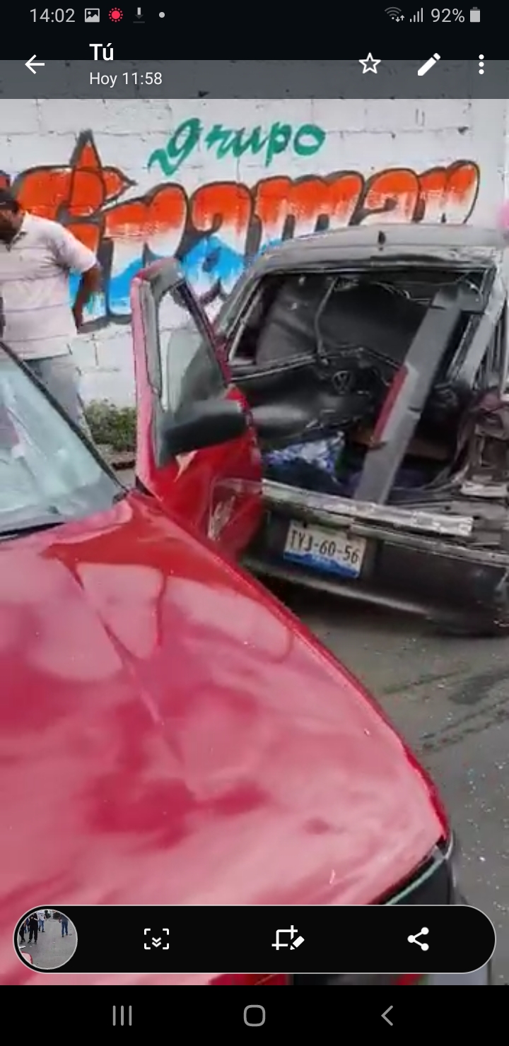 Video desde Puebla: Camión se queda sin frenos y provoca carambola en la  lateral a CdMéx