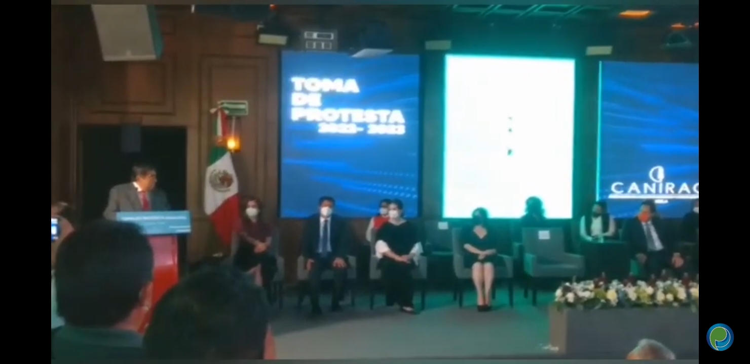 Video desde Puebla: Gobernador Barbosa encabeza toma de protesta de la Canirac