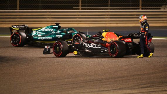 Checo Pérez pierde el podio en la última vuelta del Gran Premio de Bahréin