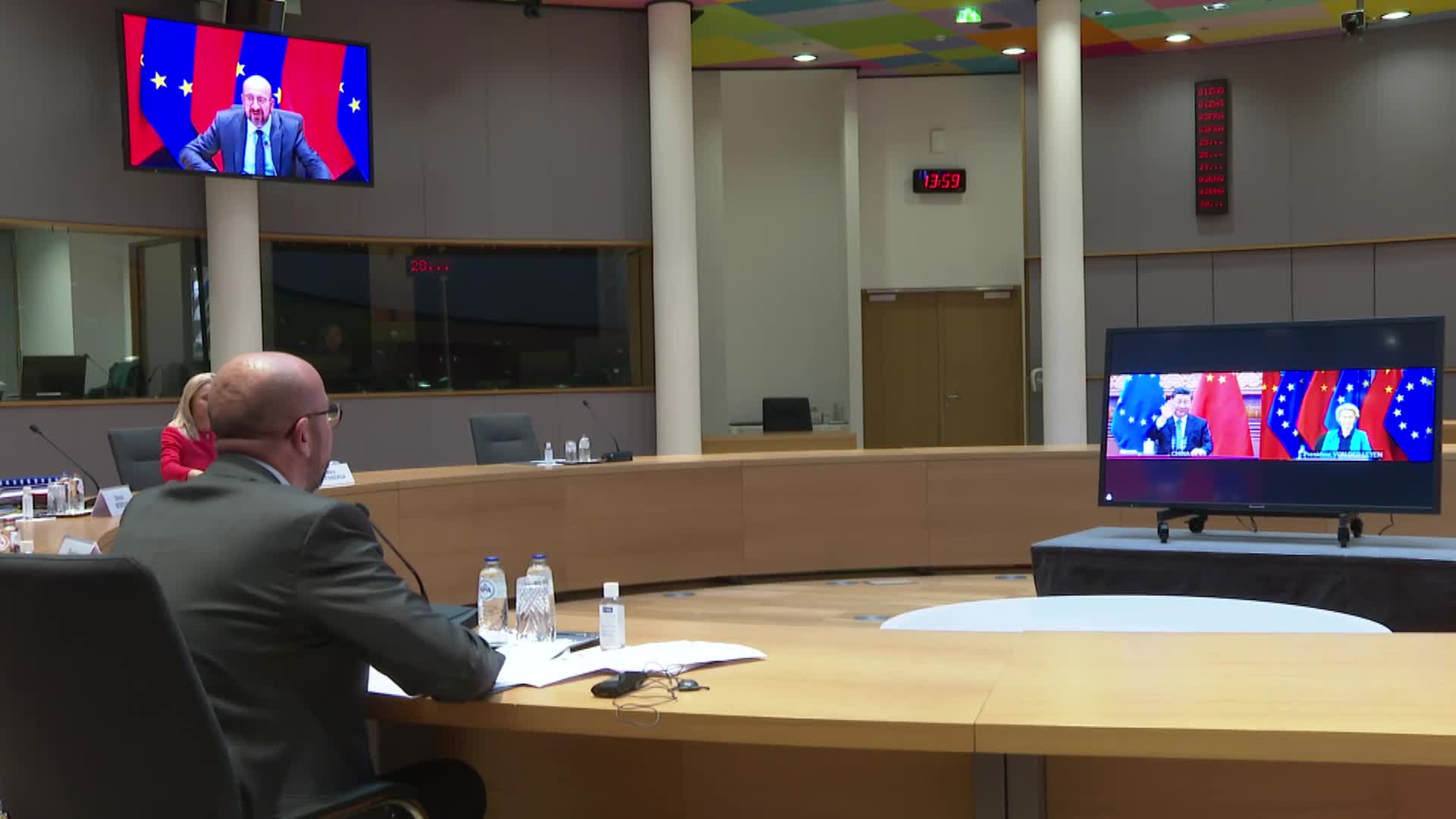 Cumbre UE-China: el restablecimiento de la paz y la estabilidad en Ucrania es una responsabilidad compartida