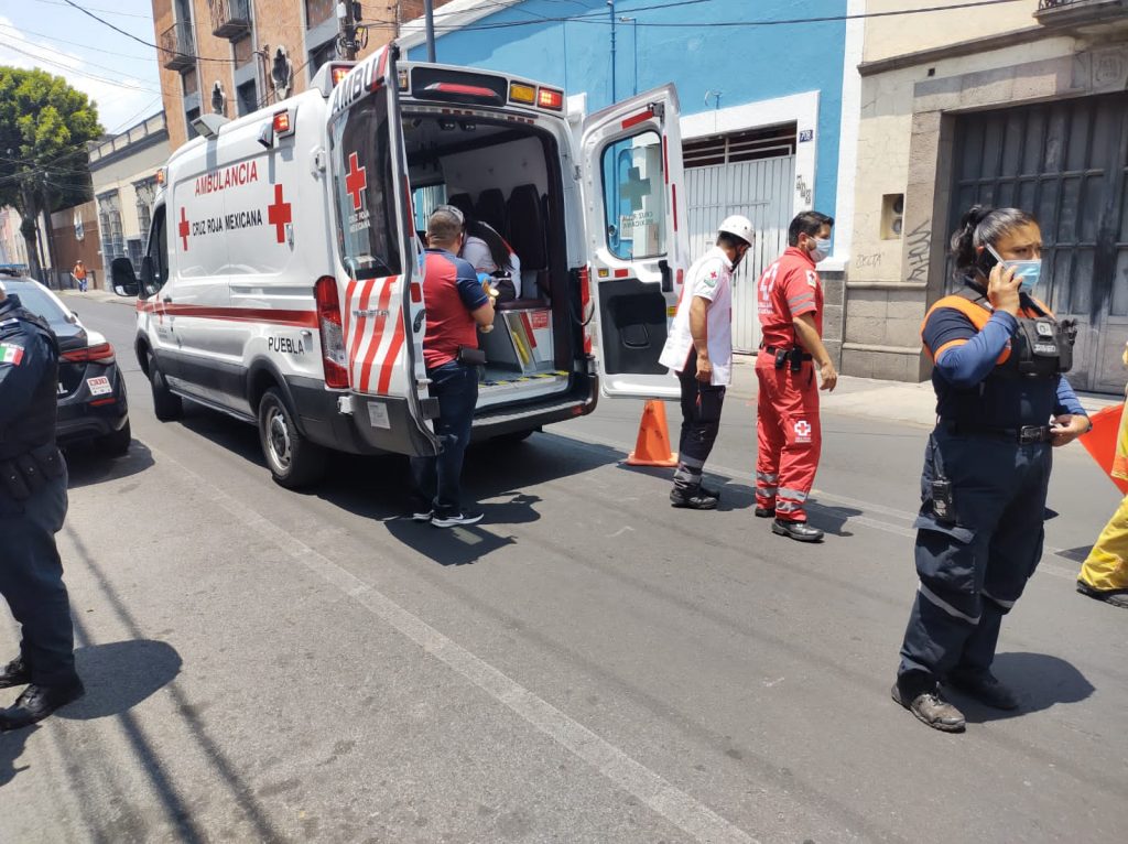 Una mujer de la tercera edad y dos menores resultaron lesionados en choque