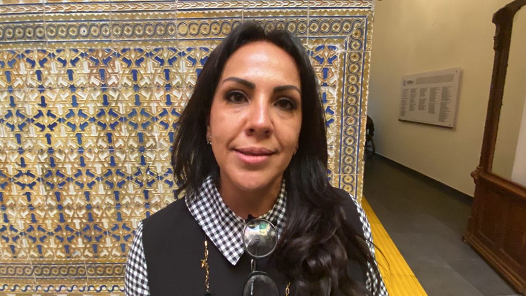 “Patrullas y ambulancias no pagarán casetas en carretera Puebla-Teziutlán”: Karla Martínez