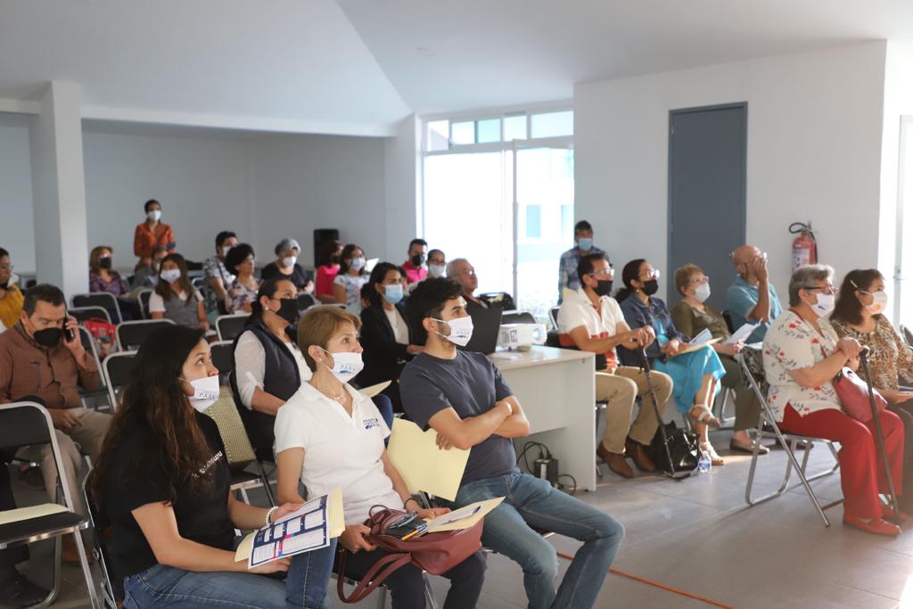 DIF Municipal de Puebla impartió taller de nutrición a pacientes y cuidadores de Parkinson