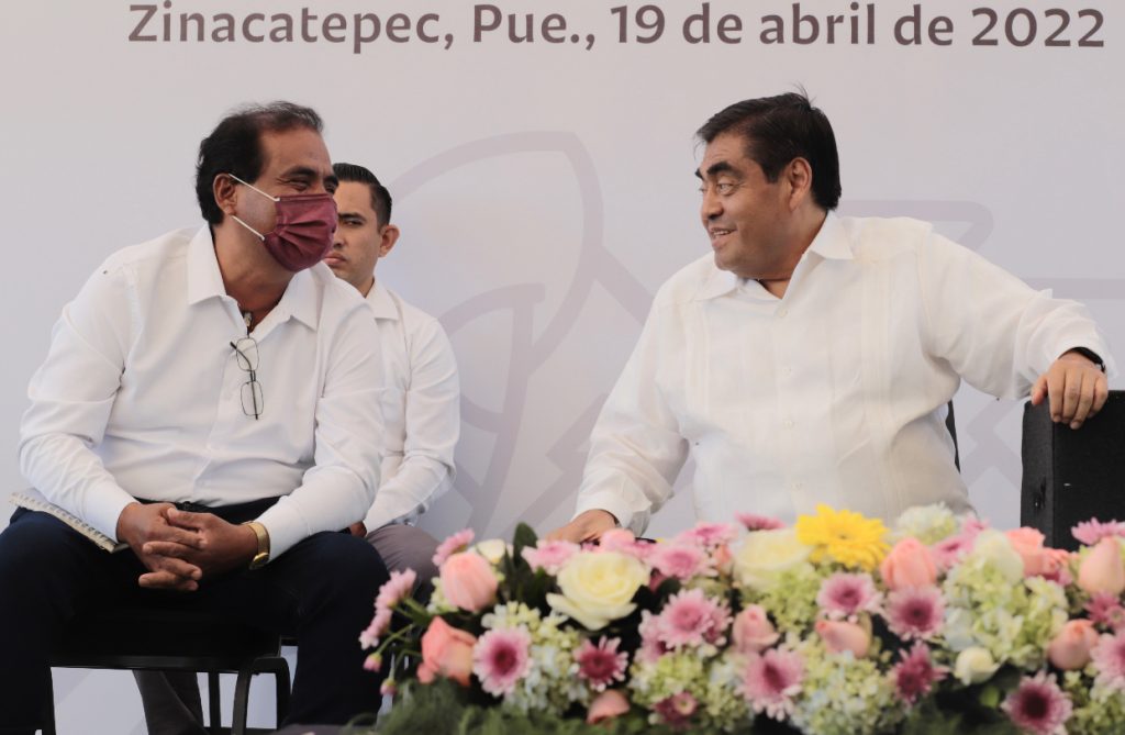 Mi gobierno mantiene convicción de cercanía con la gente; no hay abuso ni atropellos: MBH