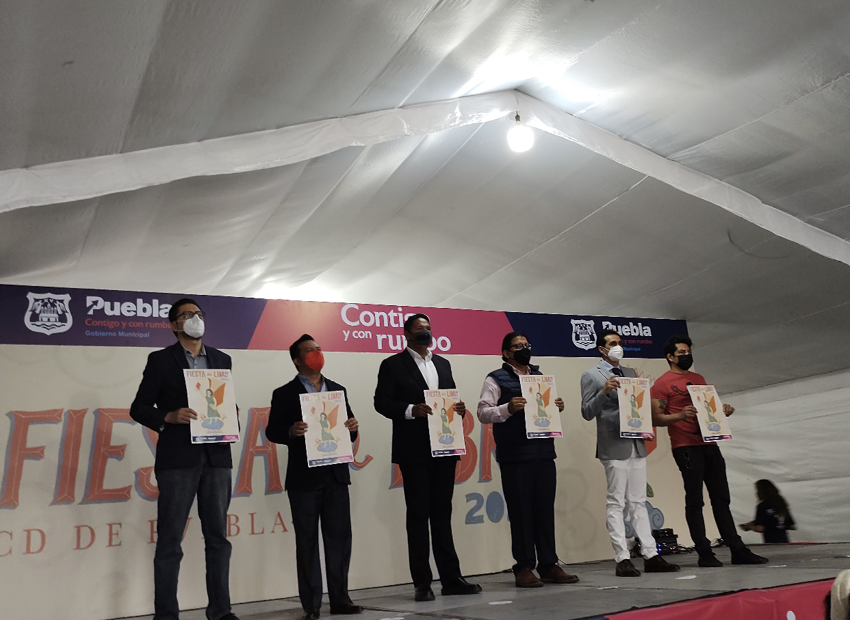 Autoridades municipales inauguran  Festival del Libro