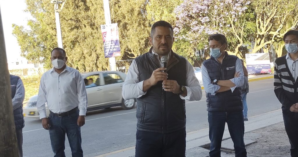 7 empresas interesadas en parquímetros, dijo Adán Domínguez