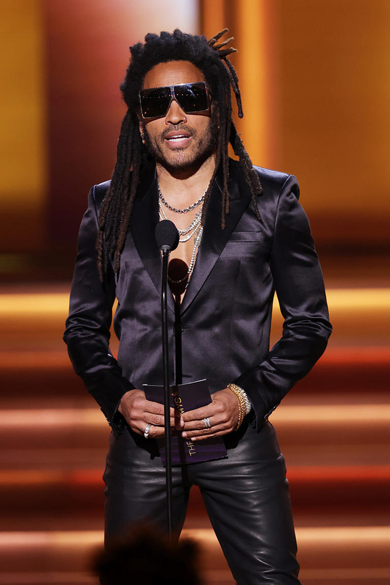 Lenny Kravitz pasea por calles de la Ciudad de México