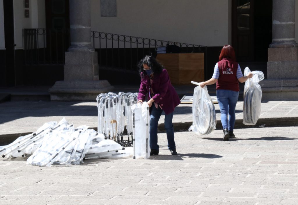 Distribuye SEDIF mil 493 aparatos ortopédicos para comunidades de alta marginación