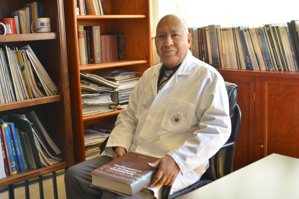 Mario García Carrasco, Investigador Emérito por su labor en el estudio de enfermedades autoinmunes