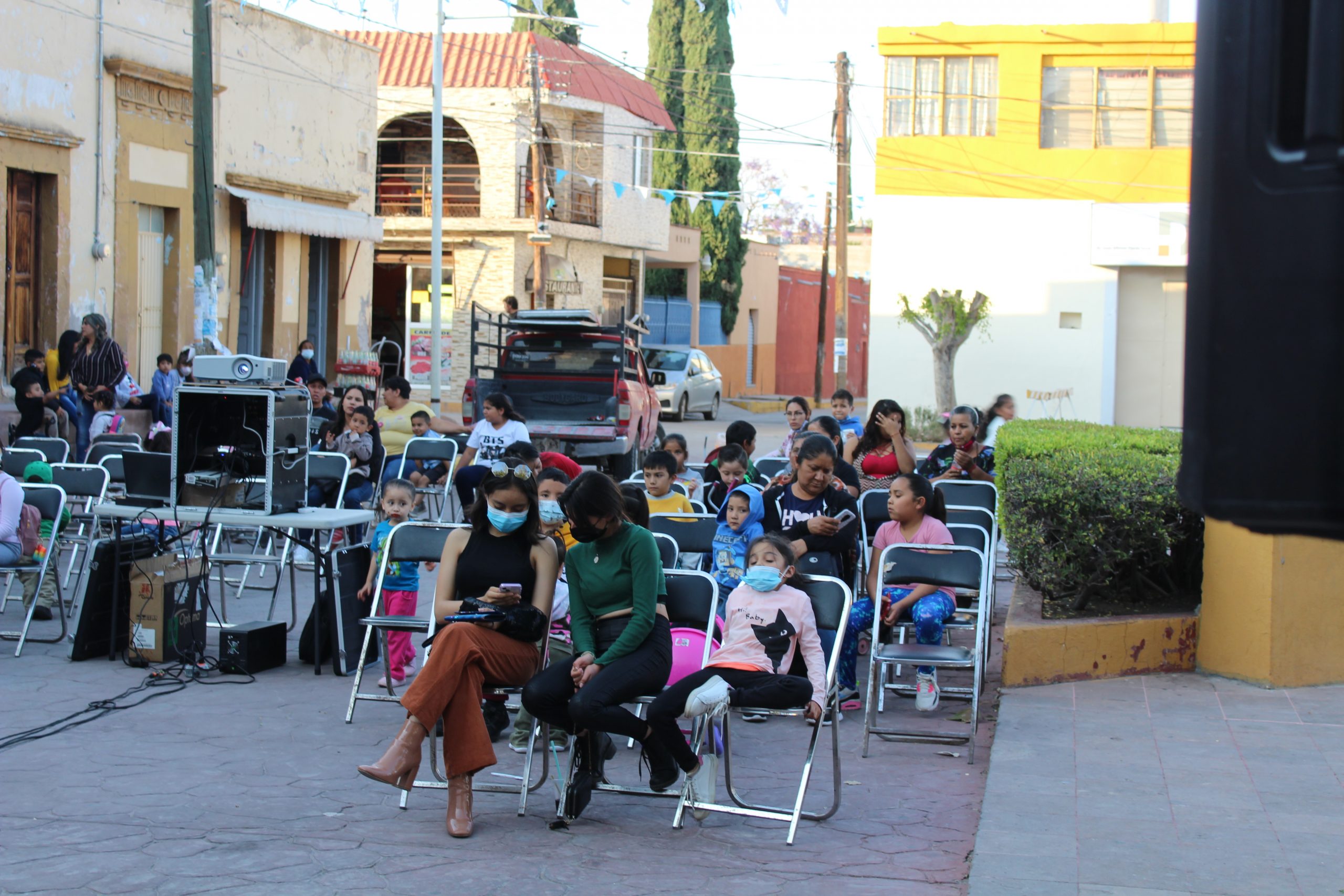 Ahualulco disfrutó con “Cineteca en tu municipio”