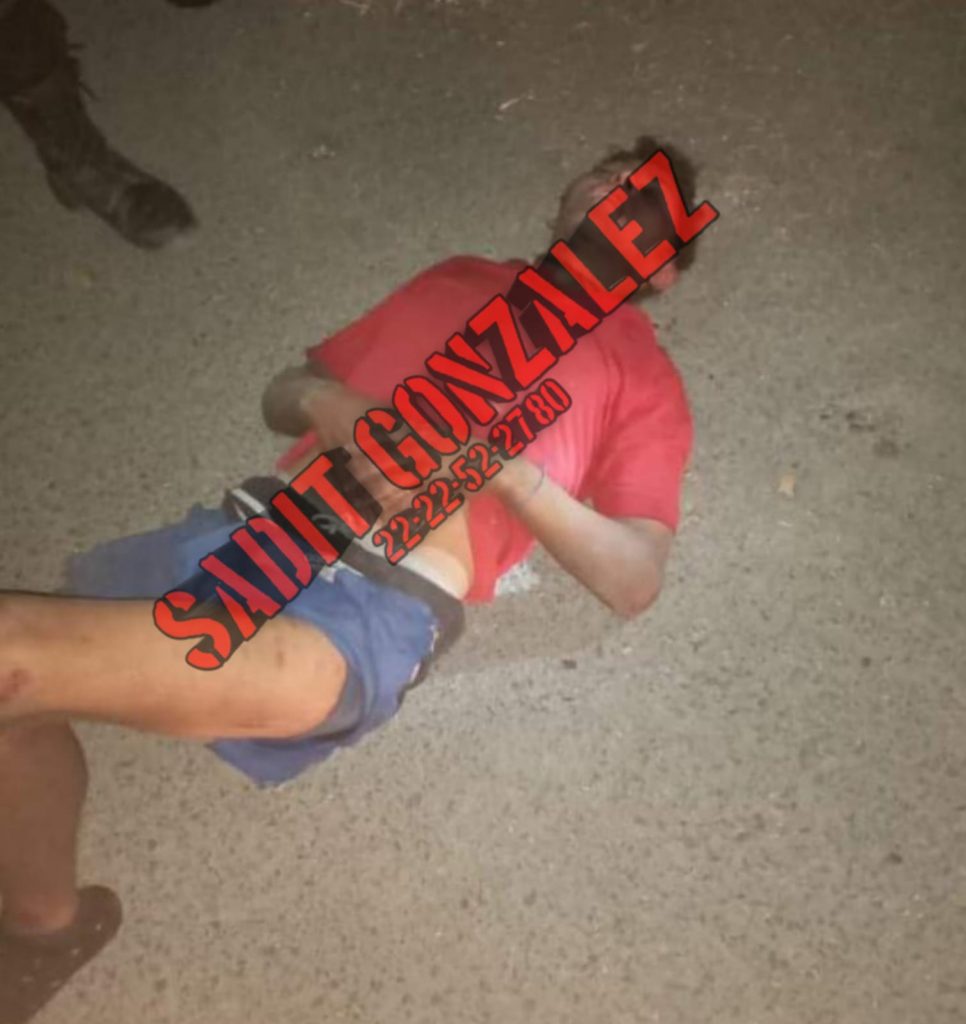 Desnudan e intentan linchar a dos presuntos delincuentes en Tehuacán