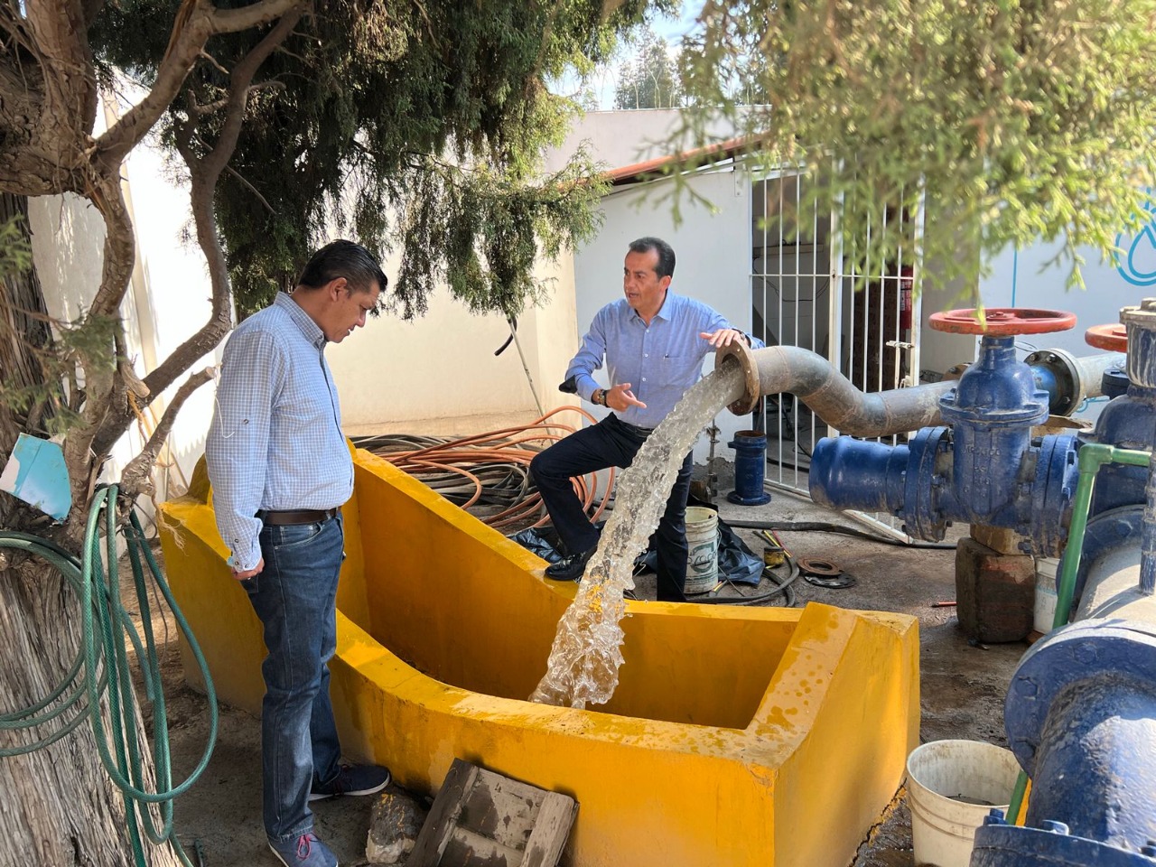 Sosapach da mantenimiento a la red de agua de San Pedro Cholula