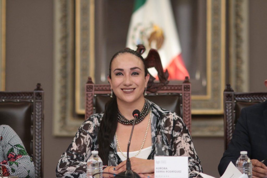 Recibe Congreso del Estado iniciativa para ampliar beneficiarios de regularización de predios