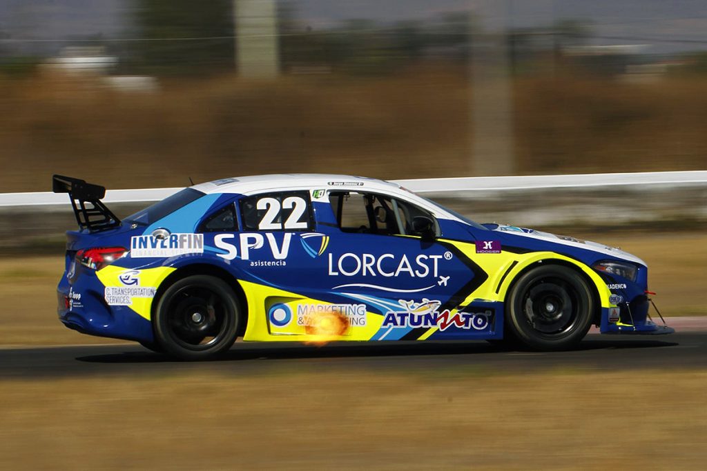 Jorge Jiménez sube al podio en segunda carrera de Súper Copa en Guadalajara