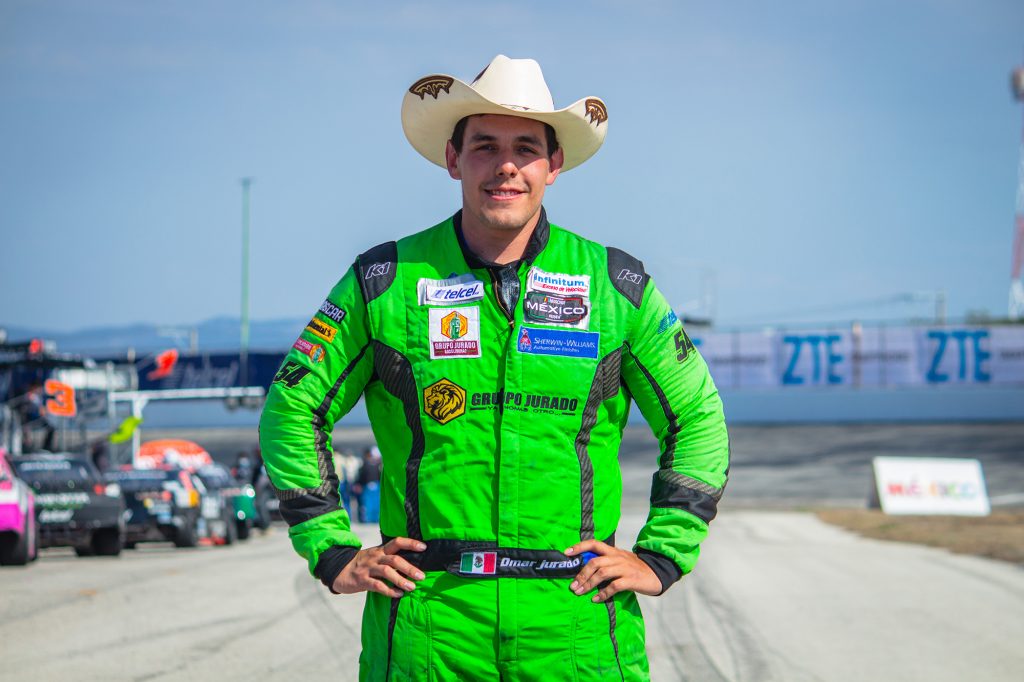 Top 10 para Omar Jurado en fecha 1 de NASCAR México