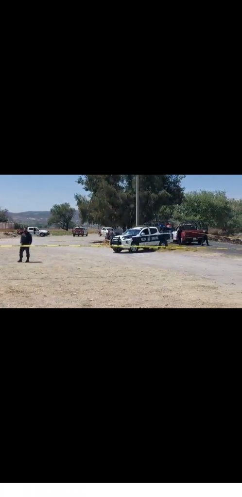 Video desde Puebla: Hallan dos embolsados en el cementerio de Santa María Nenerzintla