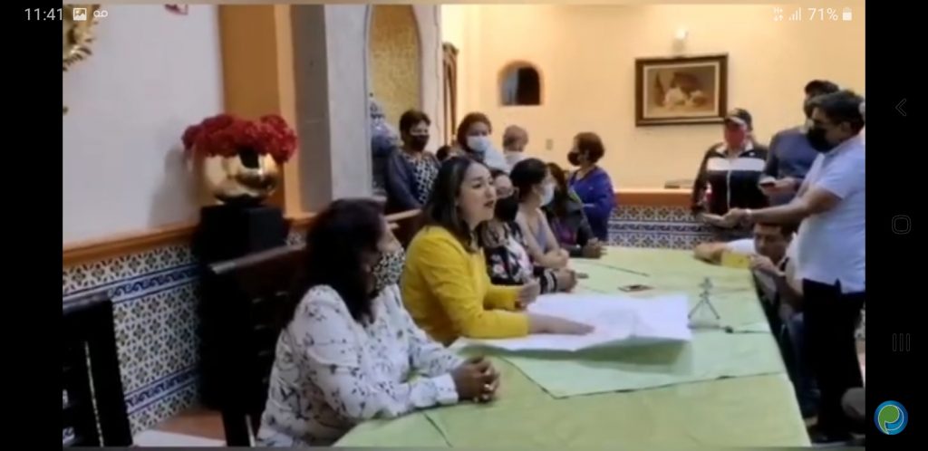 Video desde Puebla: Vecinos de San Andrés Cholula exigen a Mundo Tlatehui “se ponga las pilas”