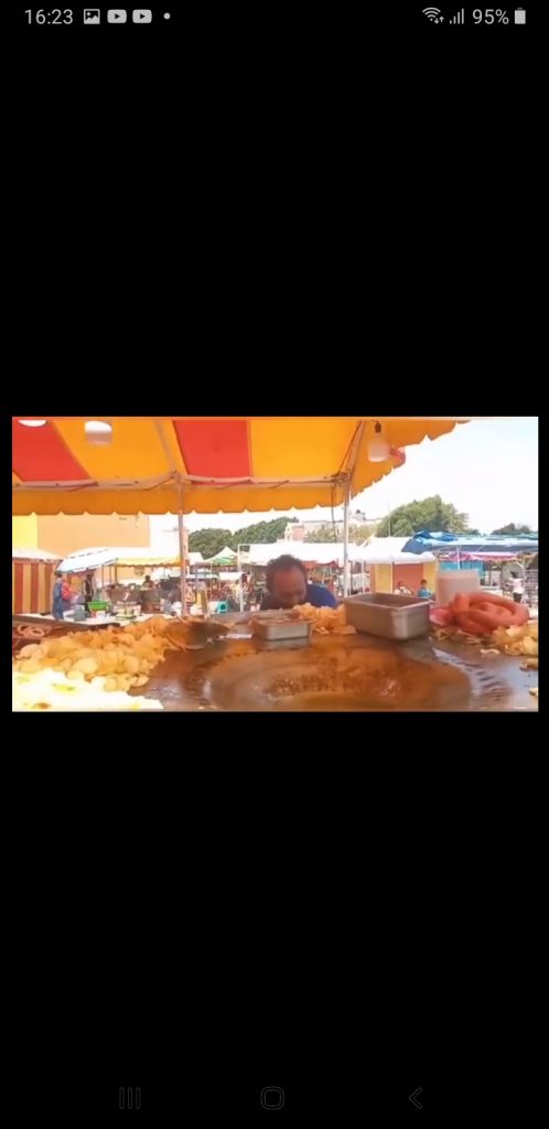 Video desde Puebla: Cemitas, chalupas y antojitos en la parroquia San Francisco