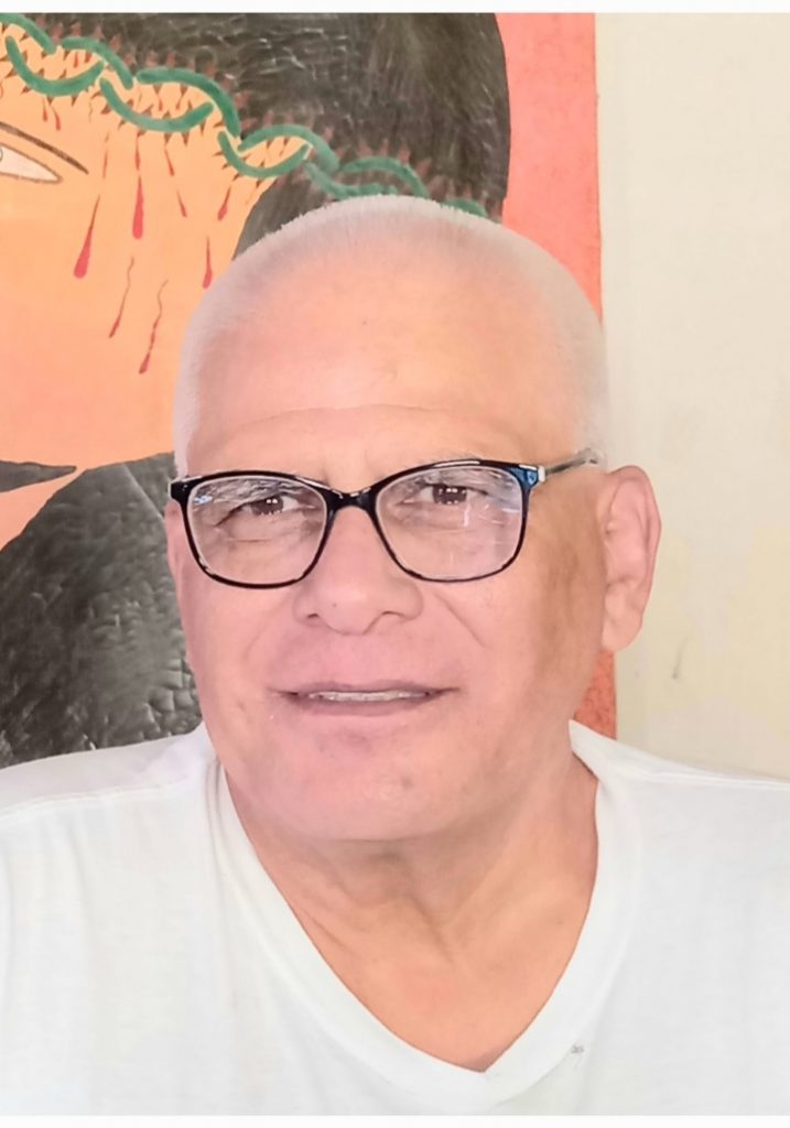 Relato: La vida es una locura, pero despertó de su elogio