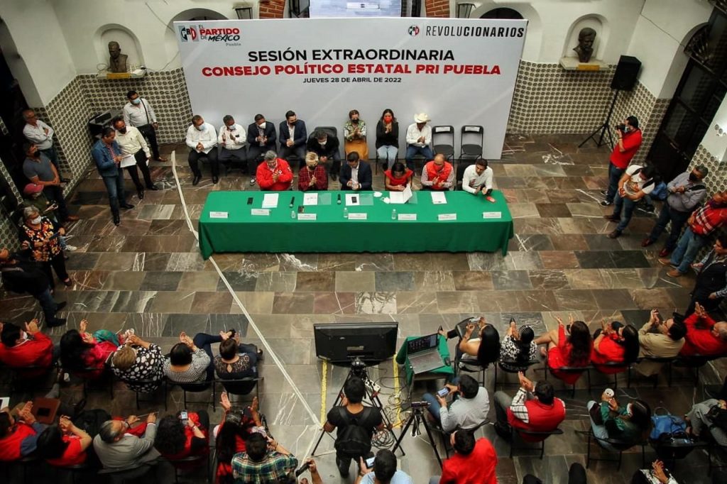 Aprueba PRI método de renovación de los 217 comités municipales