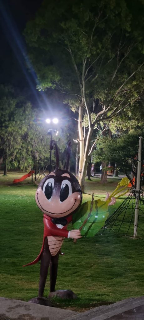 Música, cuentos y esculturas de CRI-CRI en el Tangamanga I