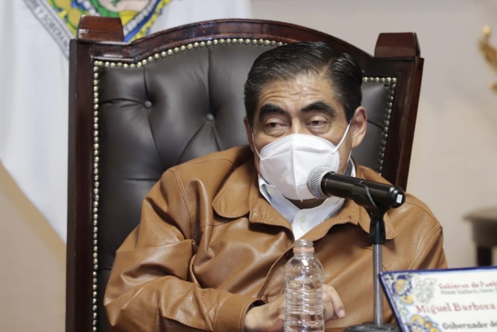 Video desde Puebla: Gobernador Barbosa admitió que podría haber acuerdo político de Claudia y Eduardo Rivera