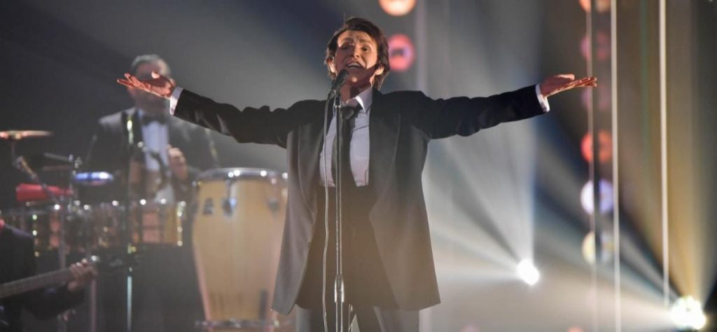 Kika Edgar sorprendió al transformarse en Raphael para “Tu Cara Me Suena”