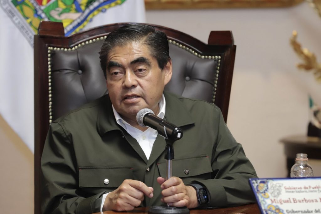 En Puebla, el gobierno está preparado para enfrentar los incendios forestales, subrayó Miguel Barbosa