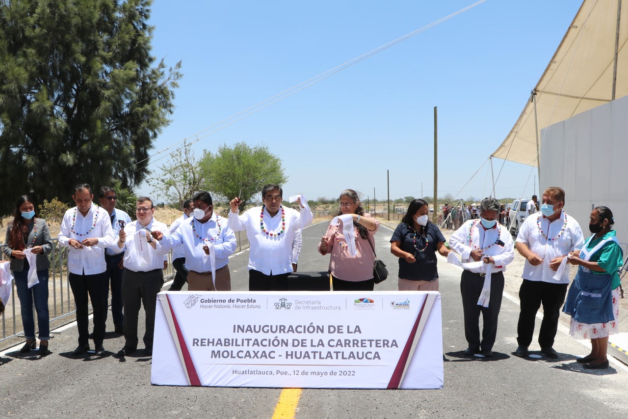 En Puebla, el gobierno atiende las necedades de la gente: Barbosa Huerta